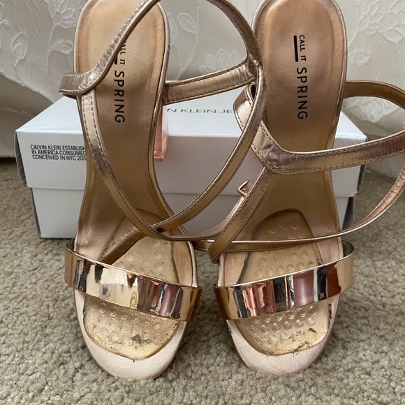 Rose Gold dress shoe - Picture 3 of 6